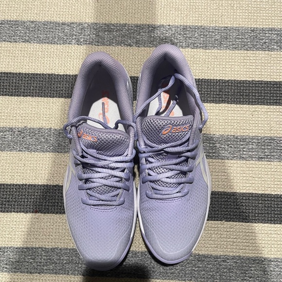 Asics Lavender Sneakers - Picture 2 of 3